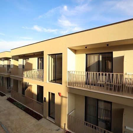 Amber Village Spille Dış mekan fotoğraf