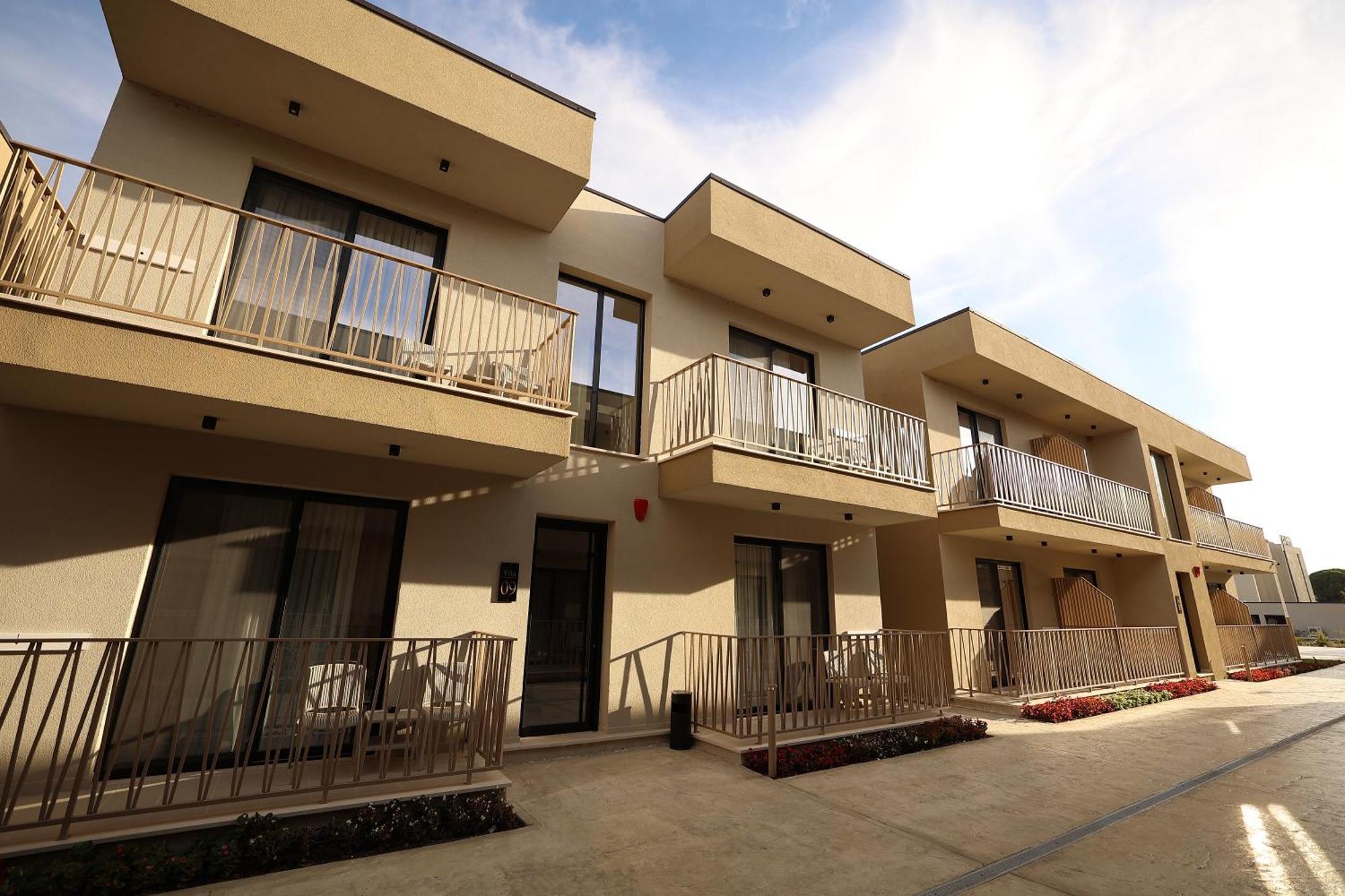 Amber Village Spille Dış mekan fotoğraf